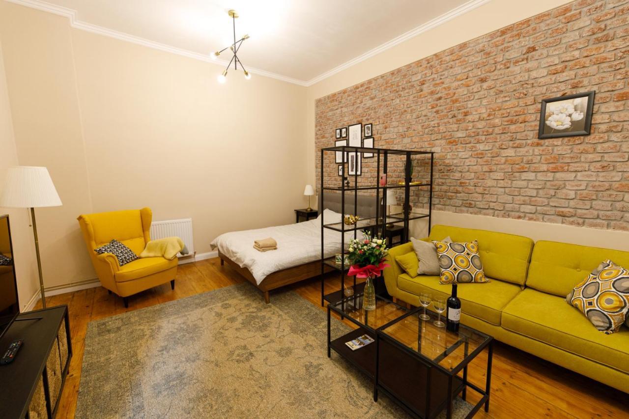 Appartement Stylish Flat In The Heart Of Historical Center à Timişoara Extérieur photo
