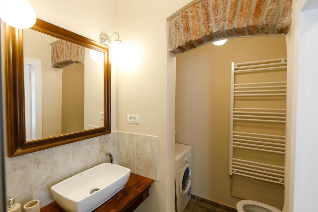 Appartement Stylish Flat In The Heart Of Historical Center à Timişoara Extérieur photo
